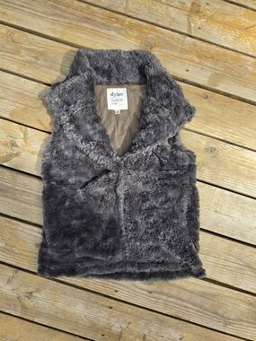 dylan Plush Faux Fur Gray Sleeveless Vest